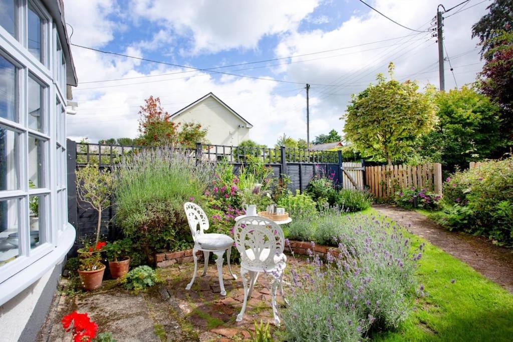 Orchard Apartment *